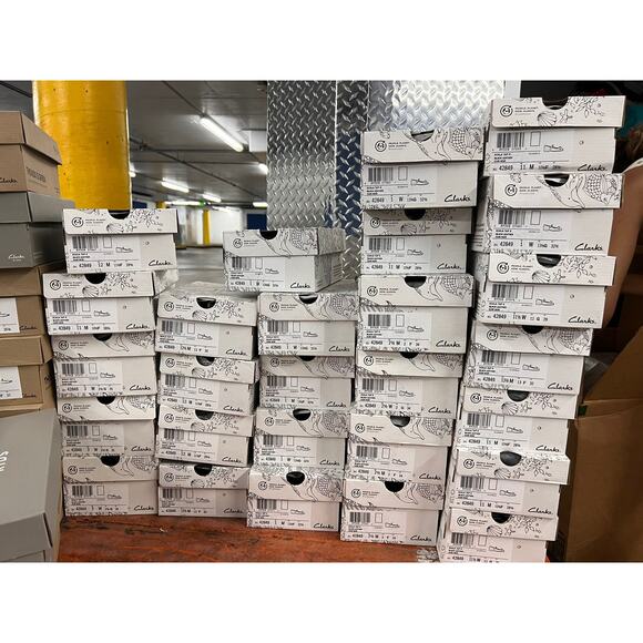 GIRLS CLARKS SCALA TAP K HOOK AND LOOP LOW HEEL LEATHER SMART SCHOOL SHOES - Picture 5 of 5